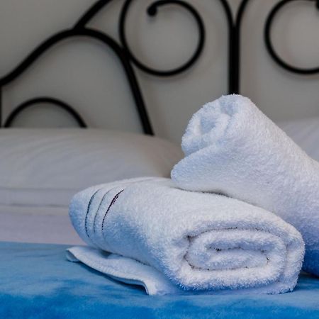 Apartments Lorena Mljet ポメナ エクステリア 写真