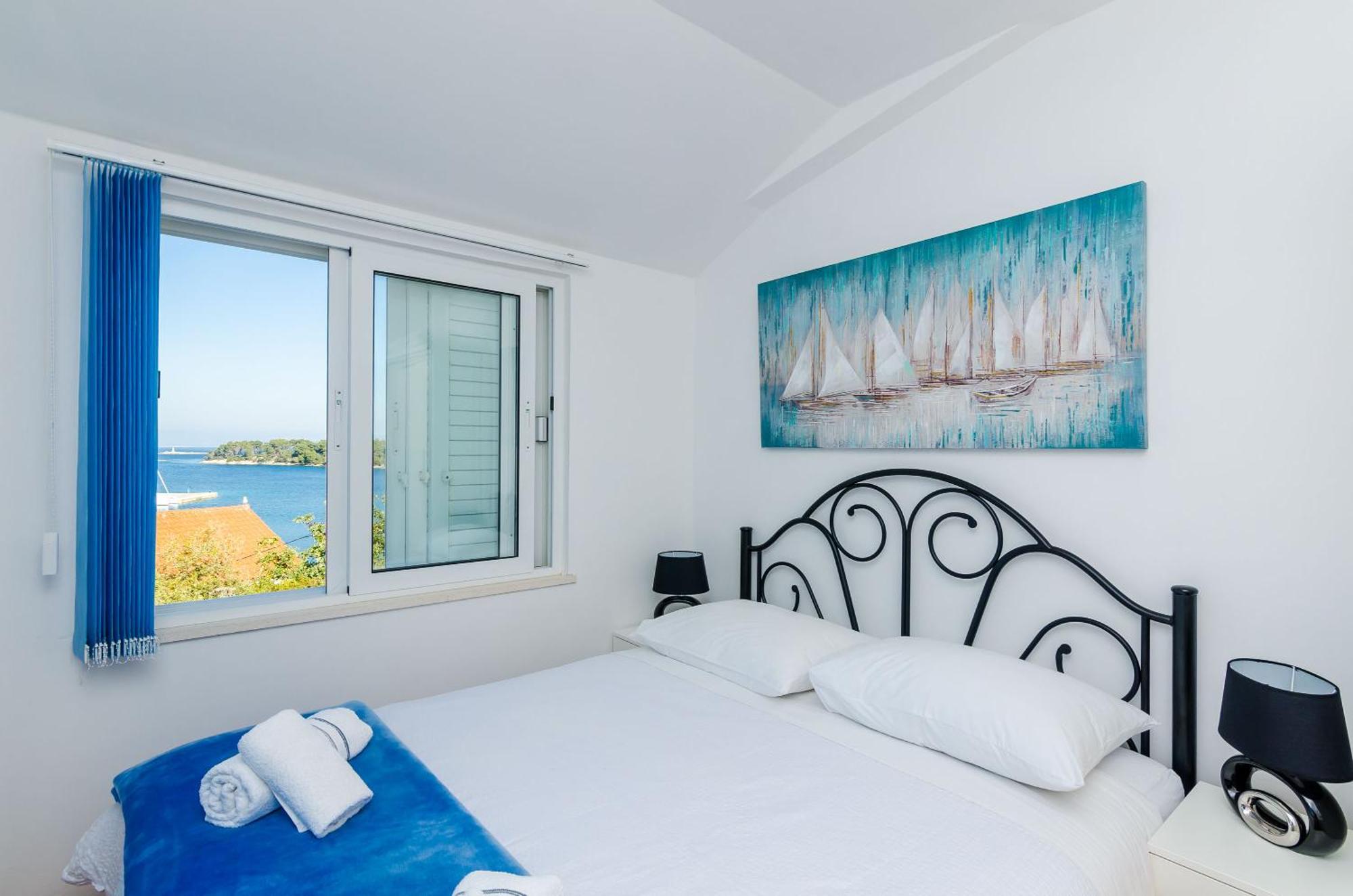 Apartments Lorena Mljet ポメナ エクステリア 写真